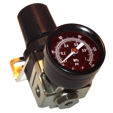 Reduktor G1/8 + manometr